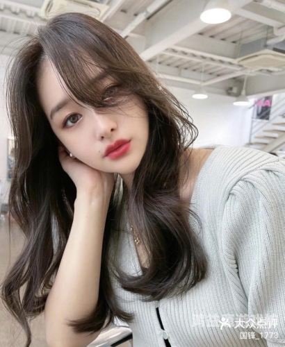 91丨九色丨尤物，探索色彩与美的完美融合